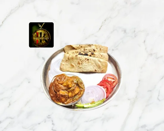 Chapathi (2 Pieces) with Kaju Paneer Curry